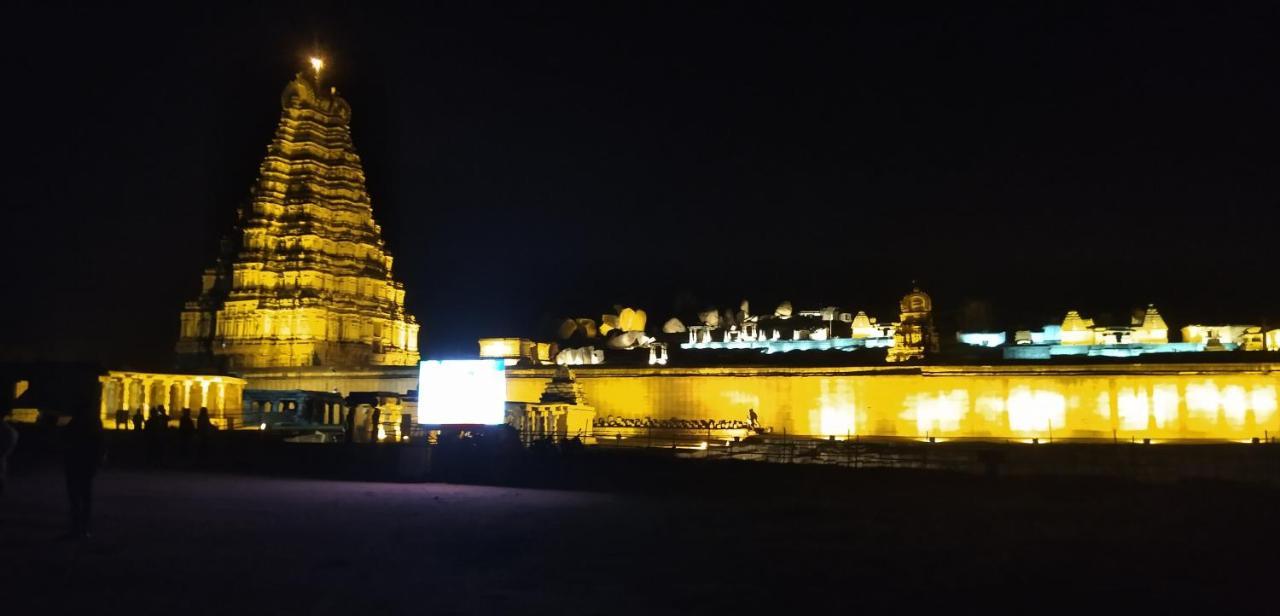 Funky Monkey Home Stay Hampi Exterior photo